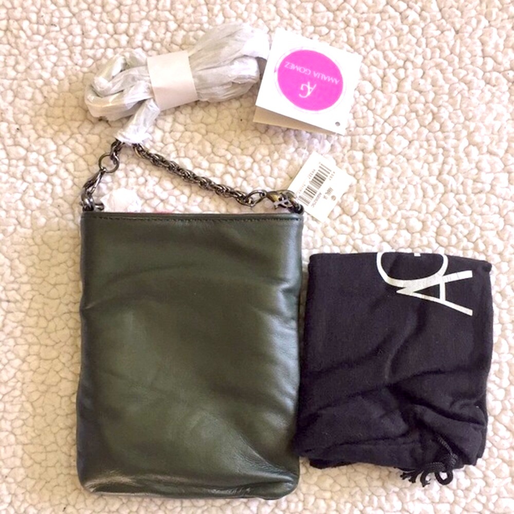 Flipbag by Amalia Gomez, reversible two in one look, adjustable
